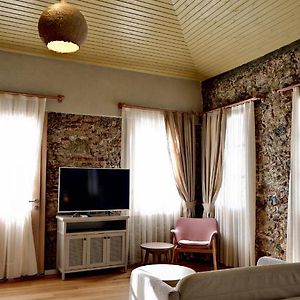 Bono Rooms